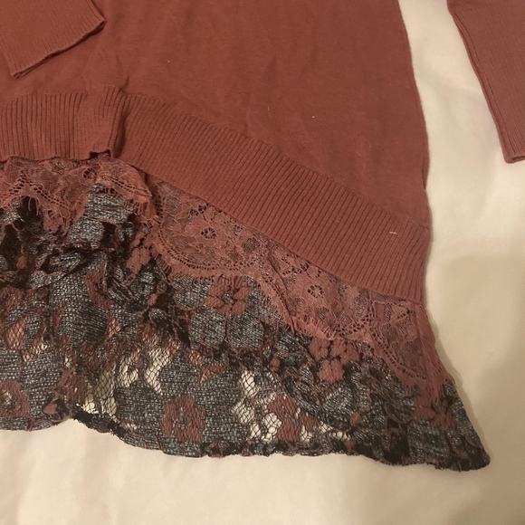 Logo By Lori Goldstein Women's Small S Lace Trim Cashmere Blend Knit Sweater EUC - Picture 8 of 10